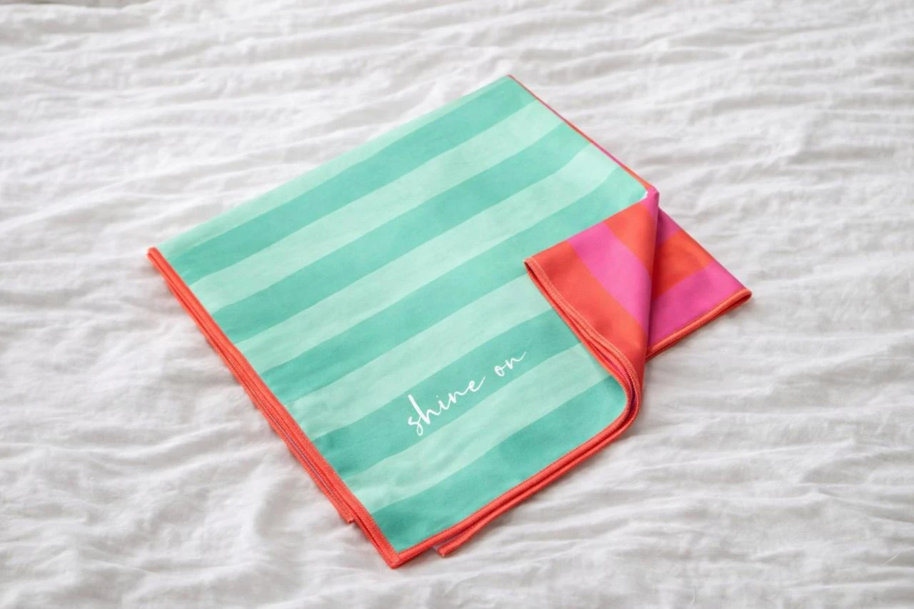 Toalla playa anti-arena microfibra XL Reversible / Nueva